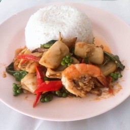 หน่อง อาหารตามสั่ง & เครื่องดื่ม
