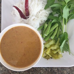 ขนมจีนน้ำยากะทิ