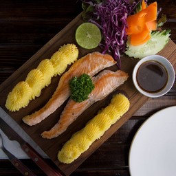 แอปโซลูท แซลมอน