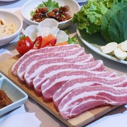 Samgyupsal สามชั้นย่าง