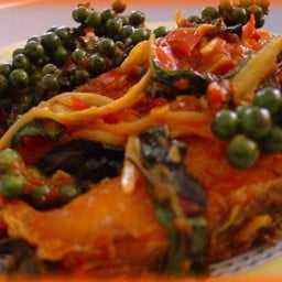 ปลาช่อนผัดฉ่า