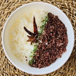 ข้าวสวย และ คีนัว