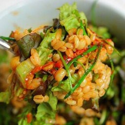 Bori Bibimbapข้าวยำบาเล่ย์ (หน้าไข่ดาว)