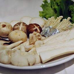 Modeumbuseotgui เห็ดรวมย่าง