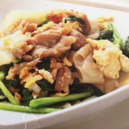 ผัดซีอิ๊วหมู