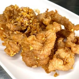 หมูทอดกระเทียม