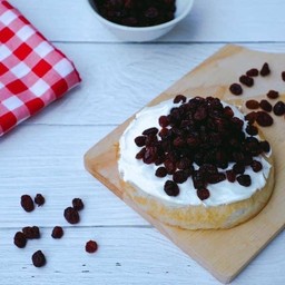 ขนมถังทองไส้ลูกเกด