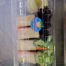 สลัดโรล หน้าหมูยอ