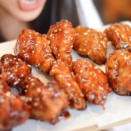ไก่ทอดเกาหลี ซอสเผ็ด 18ชิ้น