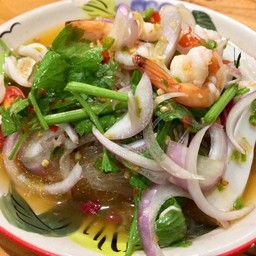 ยำวุ้นเส้นทะเล