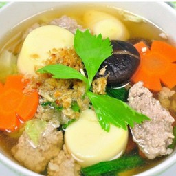 ต้มจืดเต้าหู้หมูสับ