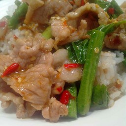ข้าวกะเพราหมู