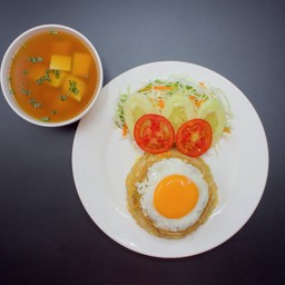 ข้าวผัดไข่ดาว