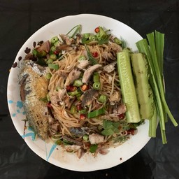 ยำขนมจีนปลาทู