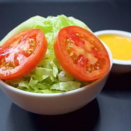 สลัด (กะหล่ำปลีหั่นฝอย)