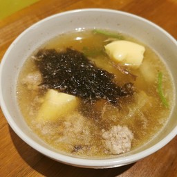 แกงจืดเต้าหู้หมูสับ