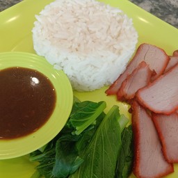 ข้าวหมูแดง