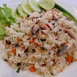 ข้าวผัดปลาทู