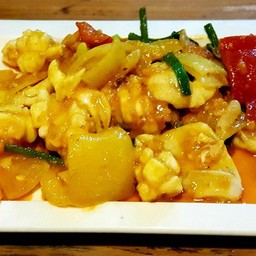 ปลาหมึกผัดไข่เค็ม