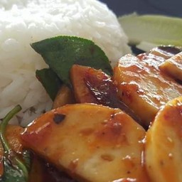 ข้าวหมูยอผัดพริกเผา