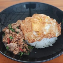 ข้าวกะเพราหมูสับ