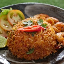 ข้าวผัดต้มยำกุ้ง