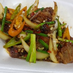 ผัดพริกเผา (กับข้าว)