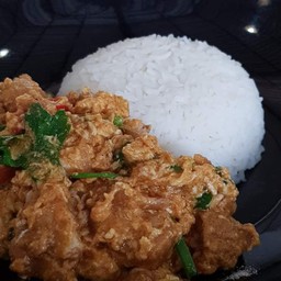 ข้าวปลากะพงผัดผงกะหรี่