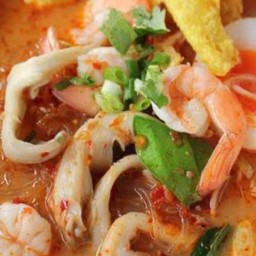 ก๋วยเตี๋ยวต้มยำทะเล