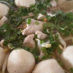 เกาเหลาหมูน้ำใส