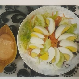 สลัดไข่