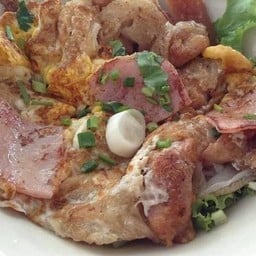 ก๋วยเตี๋ยวคั่วไก่+เเฮม