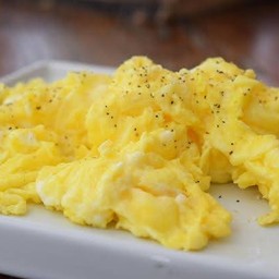 ไข่คน (Scramble eggs)