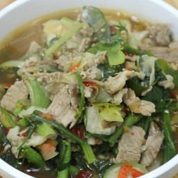 แกงอ่อมหมู