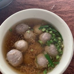 ลูกชิ้นลวกเนื้อ