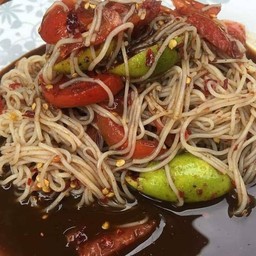 ตำขนมจีน