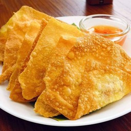 เกี๊ยวหมูทอด