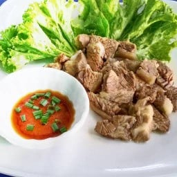 ก๋วยเตี๋ยวเนื้อตุ๋นสมัญญา