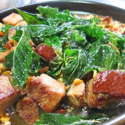 เป็ดพิโรธกระเพรากรอบ