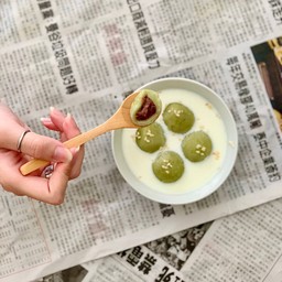 ชาเขียวไส้ถั่วแดง