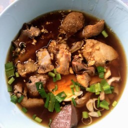 ก๋วยจั๊บน้ำข้น ธรรมดา (ใส่ทุกอย่าง)