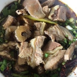 ต้มแซ่บเนื้อเปื่อย