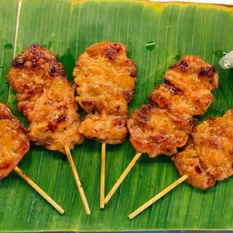 หมูปิ้งนมสด