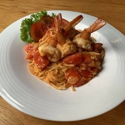 สปาเก็ตตี้ผัดกุ้ง