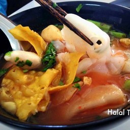 เส้นหมี่ เย็นตาโฟ