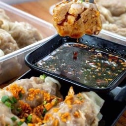 เกี๊ยวบางทรายในตำนาน