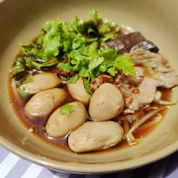 เกาเหลาลูกชิ้นหมู