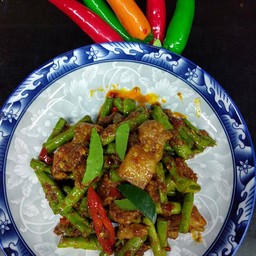 ร้านข้าวแกงอยุธยา
