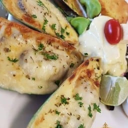 หอยแมลงภู่นิวซีแลนด์อบชีส