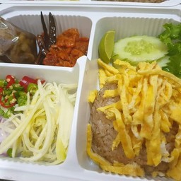 ข้าวคลุกกะปิ